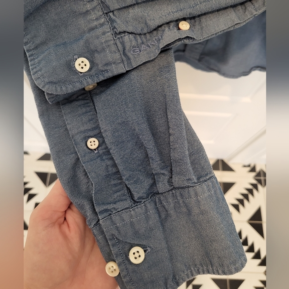 SOLD Oxford chambray button-down shirt - Picture 3 of 8